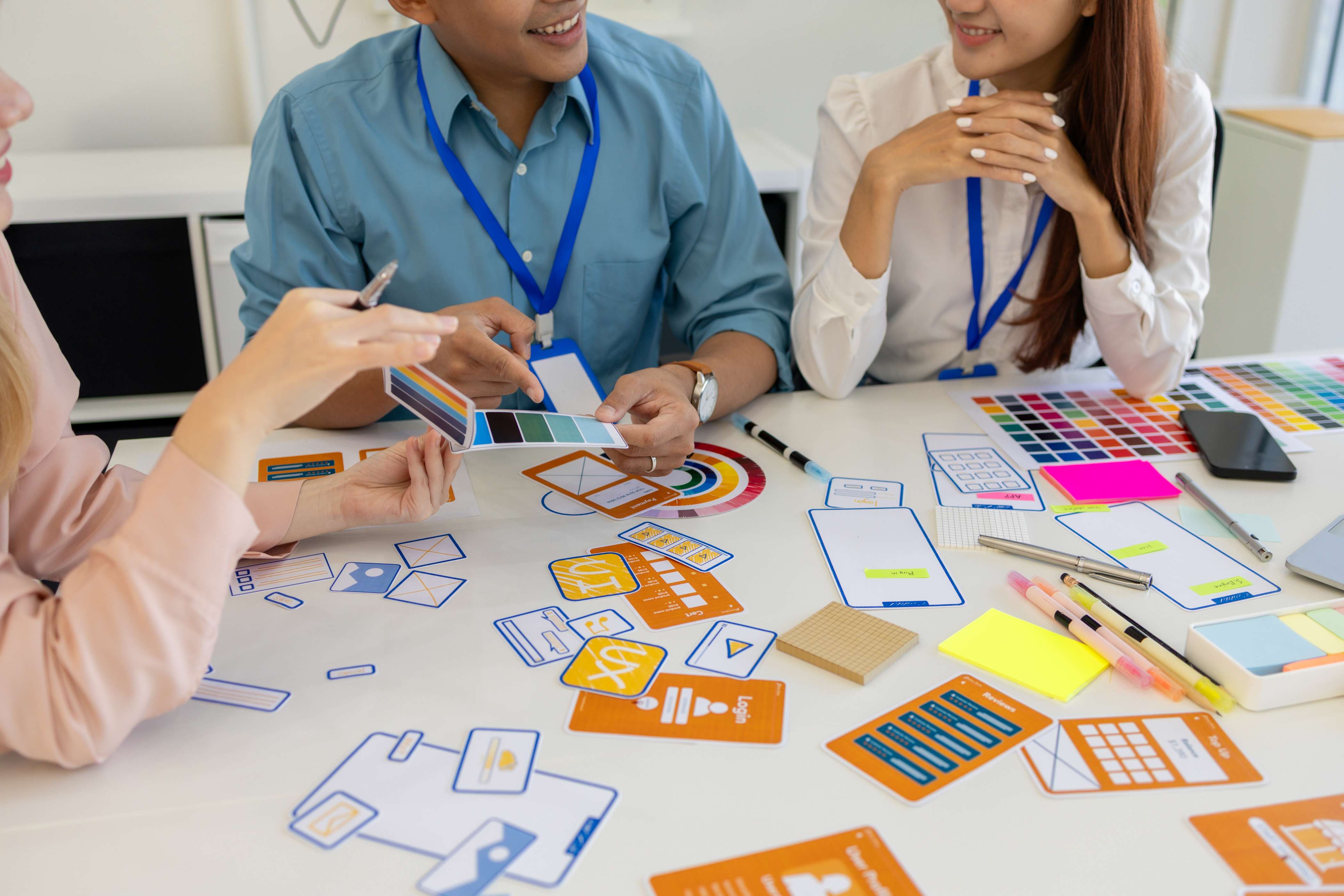 Digital Cards for Global Teams — Signify Insights